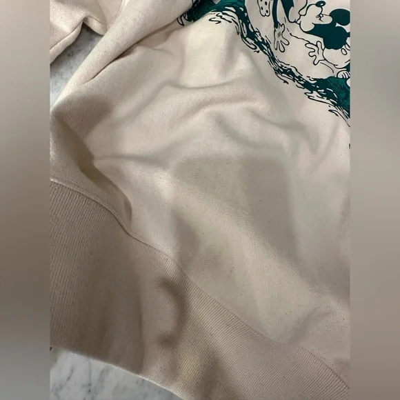 Gucci x Disney Hoodie with Green Graphic - Picture 4 of 8